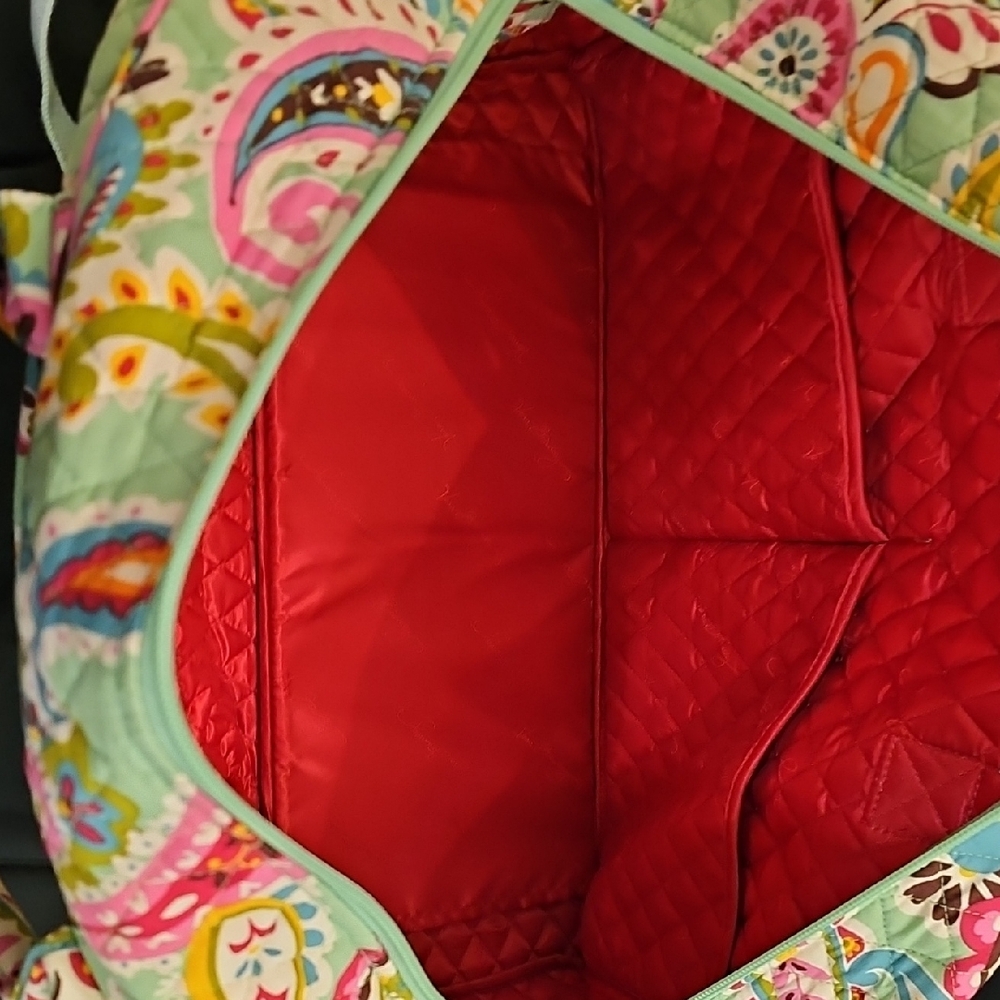 Vera Bradley Large Duffle Weekender Bag Green, Pink Paisley Tutti Frutti Quilted - Picture 8 of 10